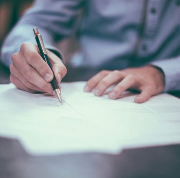 What Legal Documents are Required to Sell a Property in Victoria?